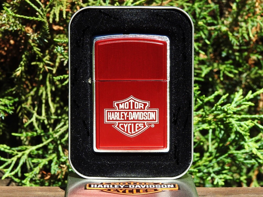 Harley Davidson Zippo Lighter – Bar and Shield – Red Anodized – # 685HD H263