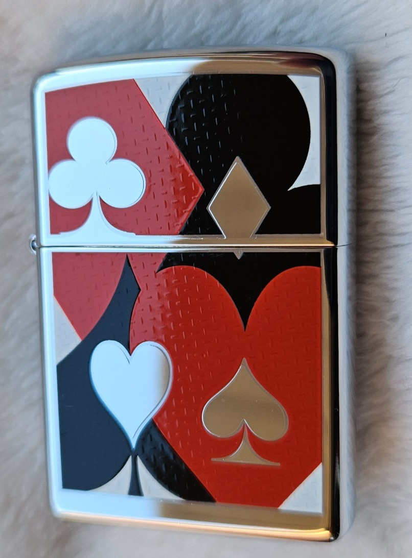 Zippo Lighter 2007 Suited, Heart, Diamond, Club, Spade, Textured Surface, New