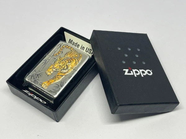 Zippo Painted Tiger Japanese Pattern Silver Plated Smoked Color Print Lighter