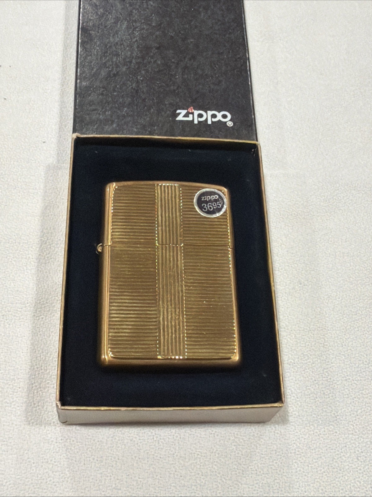 ZIPPO LIGHTER VINTAGE BRASS SERIE PRESTIGE 551 HARWARD STRIPE NEW nuovo