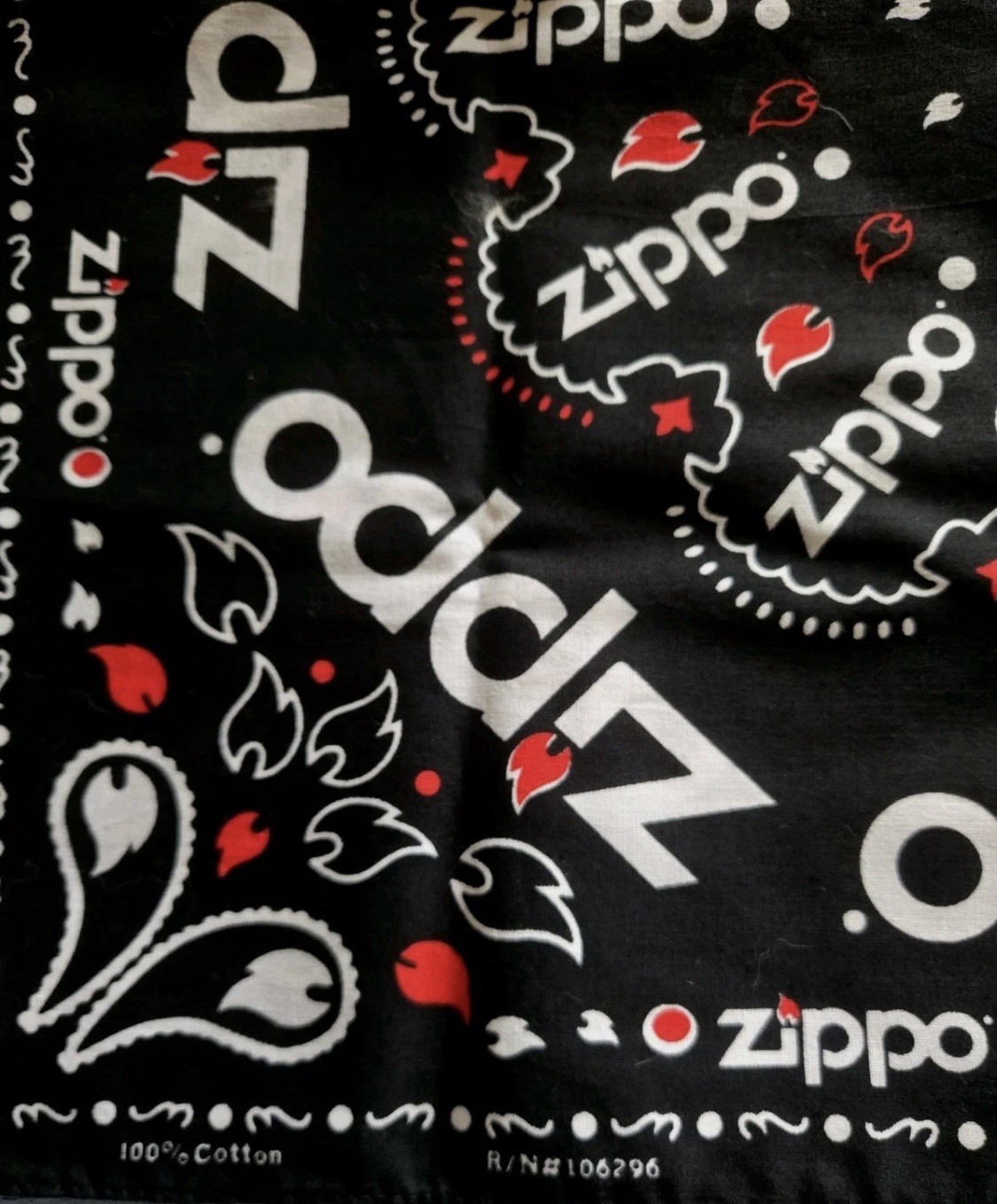 Vintage ZIPPO Lighter Brand Red Black BANDANA Handkerchief Zan HEADGEAR 22 x21
