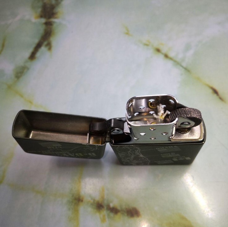 Zippo oil Lighter 【D−DAY】 Front Processing Khaki Made in 2015 Dark green New