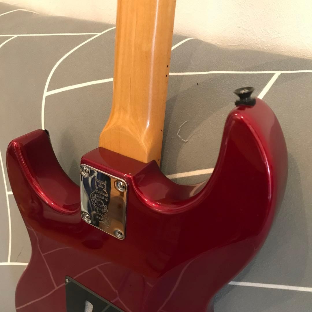 Helios S305 Stratocaster HSS