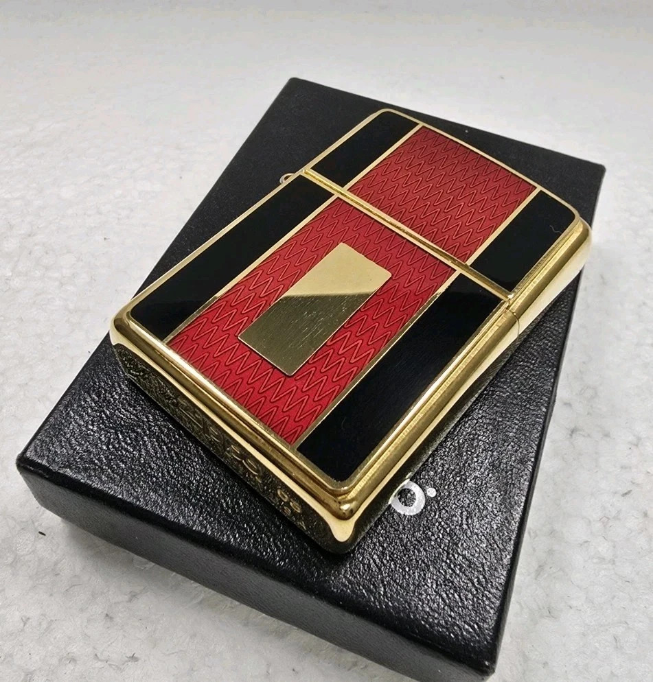 GENUINE Zippo Lighter REGAL RED BLACK PLATE Brushed Brass Finish 2003 NEW IN BOX