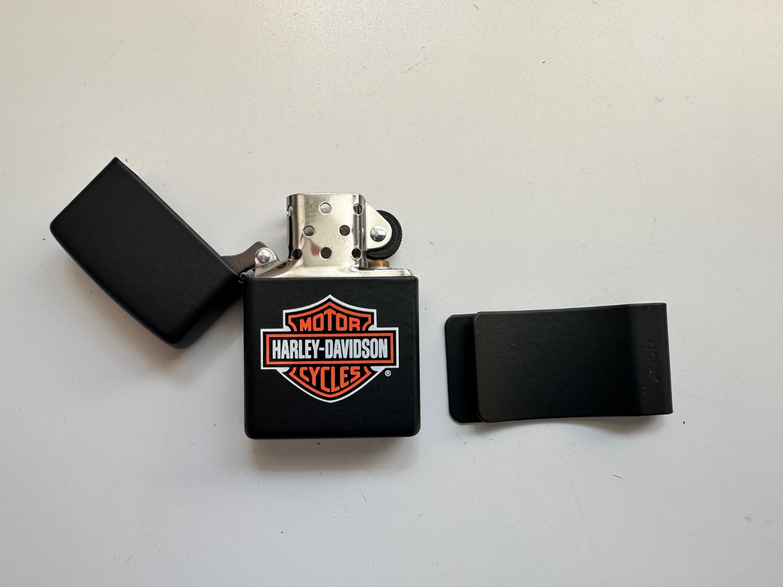 1996 NOS Zippo Lighter Harley Davidson HD160 W/ Money Clip Set Original Tin Box