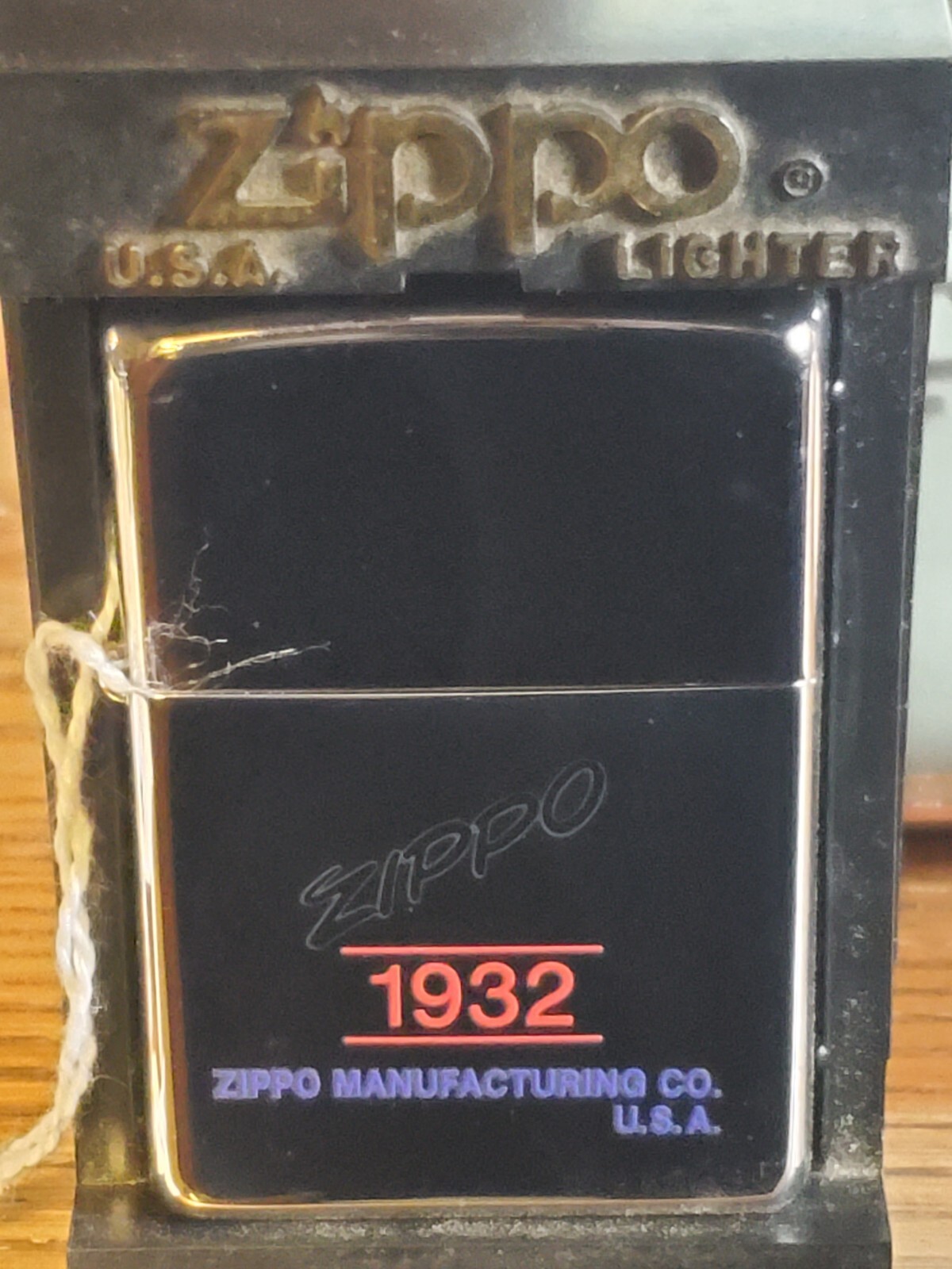1932 Zippo Manufacturing Co. USA Commemorative 2002 Lighter Polished Chrome