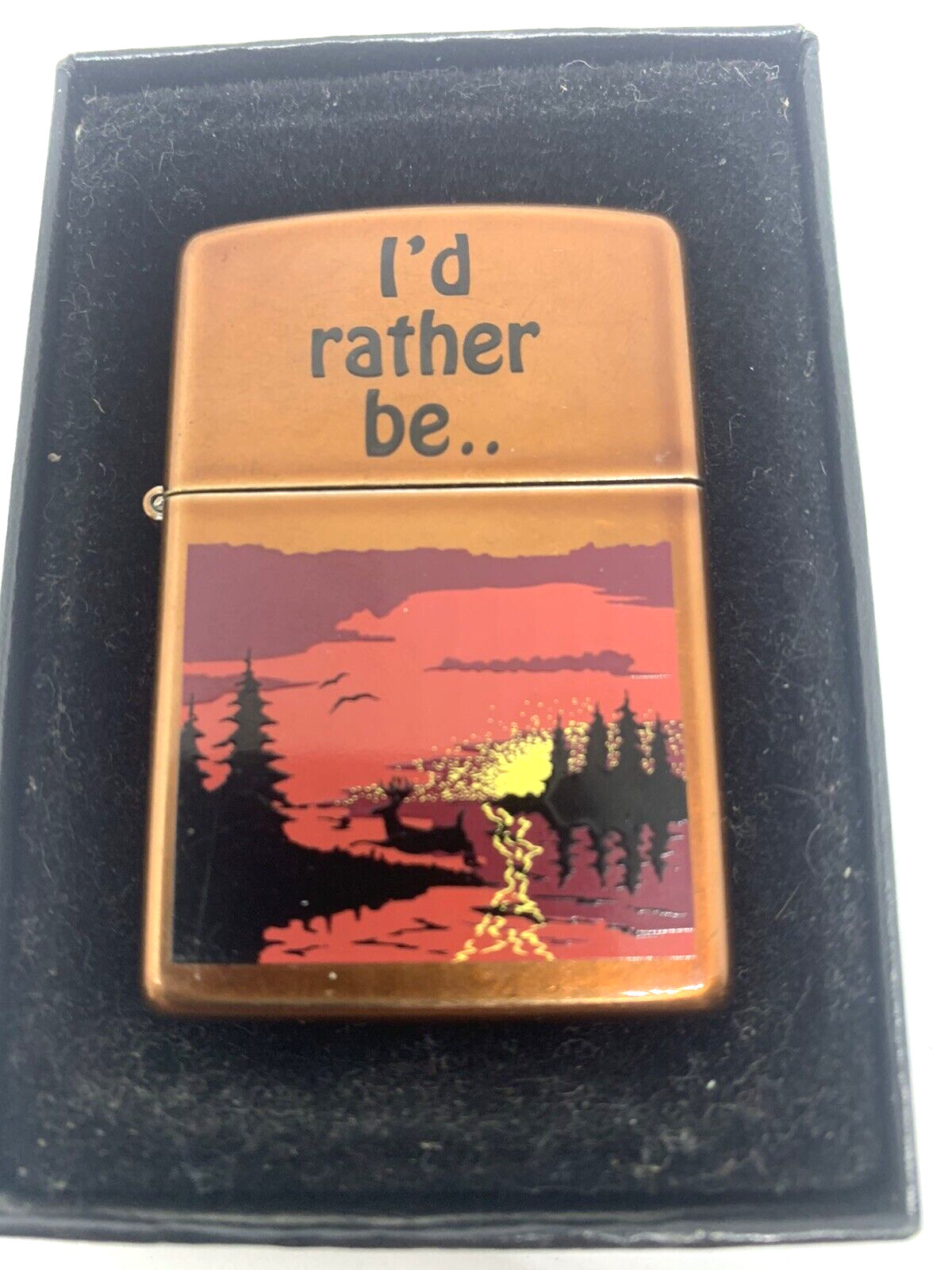 Zippo OUTDOOR ESCAPE „I’d rather be “ fishing hunting Toffee 24067 2006 NIB