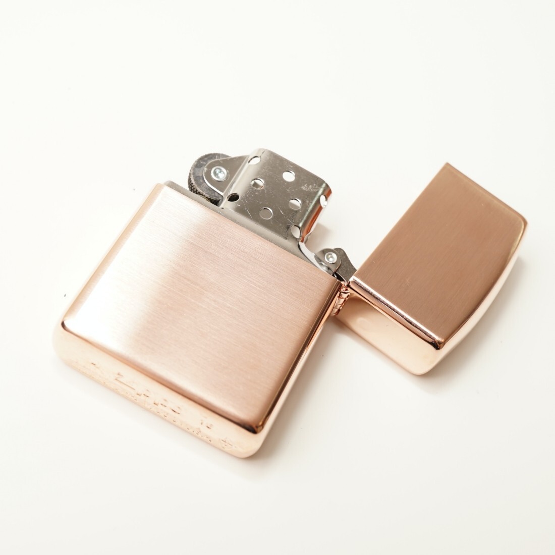 Zippo Lighter Armor LOVE Rose Gold: Windproof, Korean Exclusive 🔸Tracking🔸