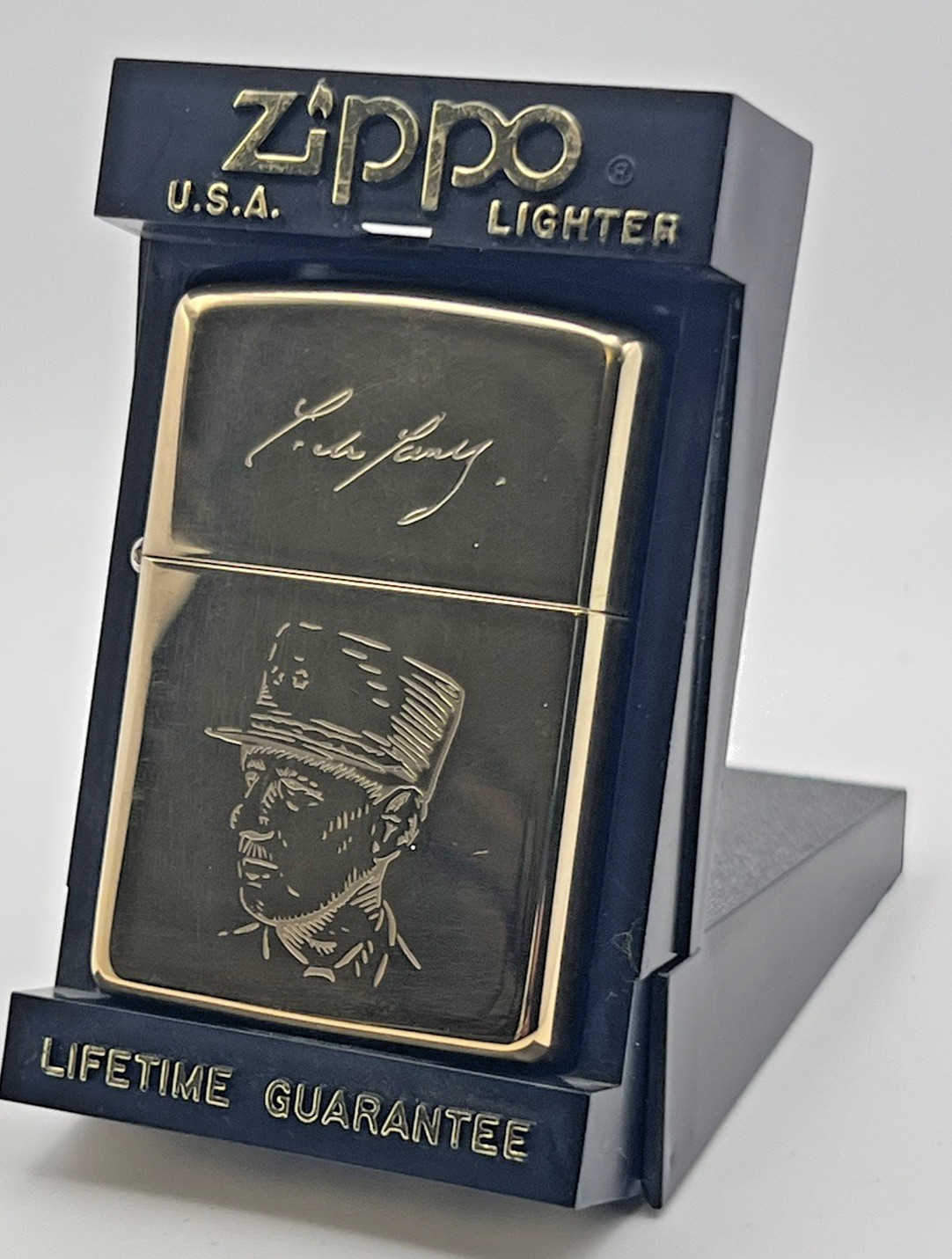 New 1994 ZIPPO Lighter D-Day WWII Normandy Allied Hero GENERAL CHARLES DE GAULLE