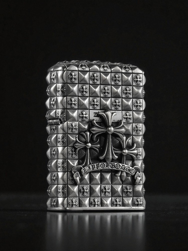 Zippo Silver Heavy Armor Cross Lighter – Engraved Windproof Design