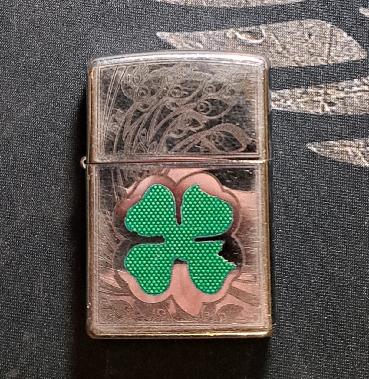 Zippo Lighter Polished Four Leaf Clover -Must Have 2015