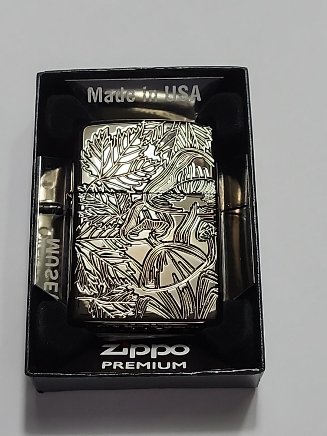 Read Des- Rare 36/100 2023 Fall Harvest Fest Zippo/Case Museum Exclusive Lighter