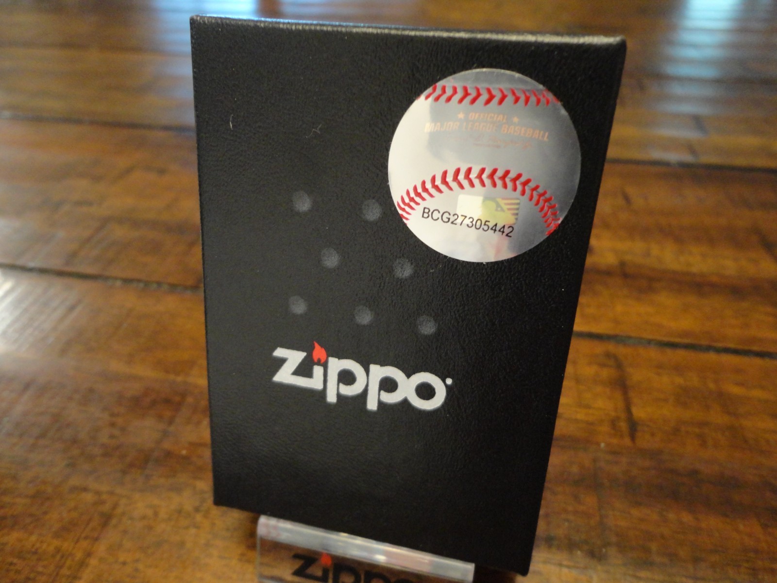 TEXAS RANGERS MLB ZIPPO LIGHTER MINT IN BOX NO LONGER MADE