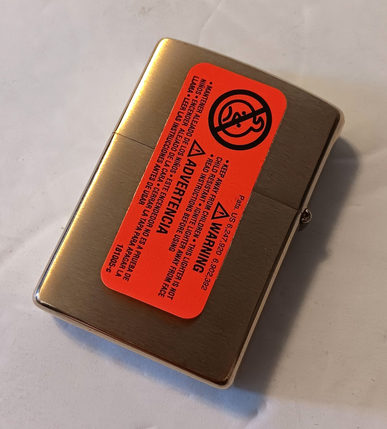 HARD ROCK CAFE NEW YORK BRUSHED BRASS TEXTURED ZIPPO LIGHTER USA MADE NEW