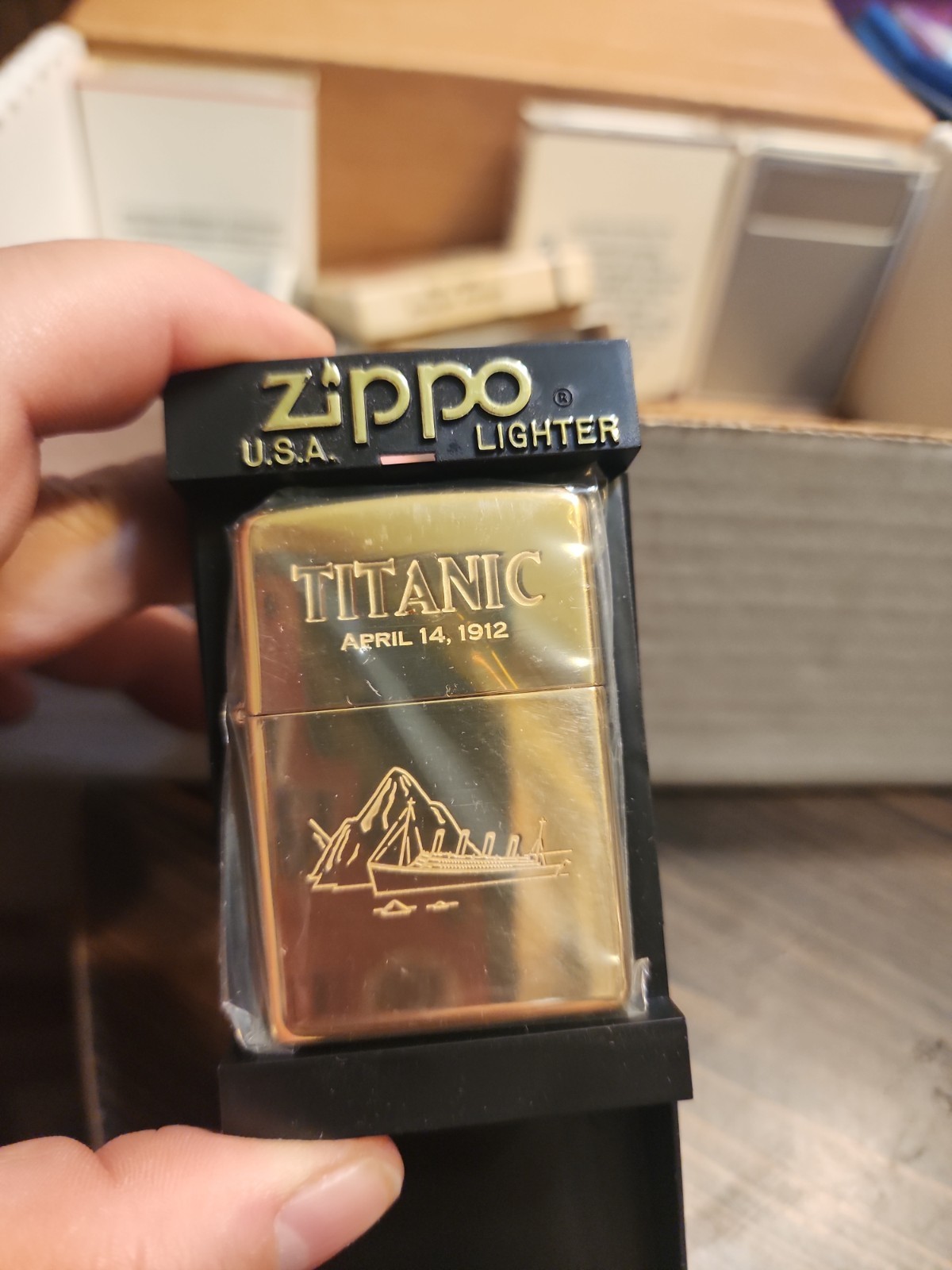 Zippo 1998 Titanic Iceburg & Ship & April 14, 1912 Etched New Original Box