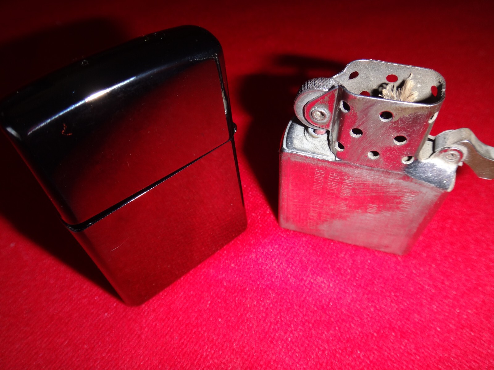 Year 2017 Black Ice Zippo Lighter with QUEEN OF HEART Decal Sticker