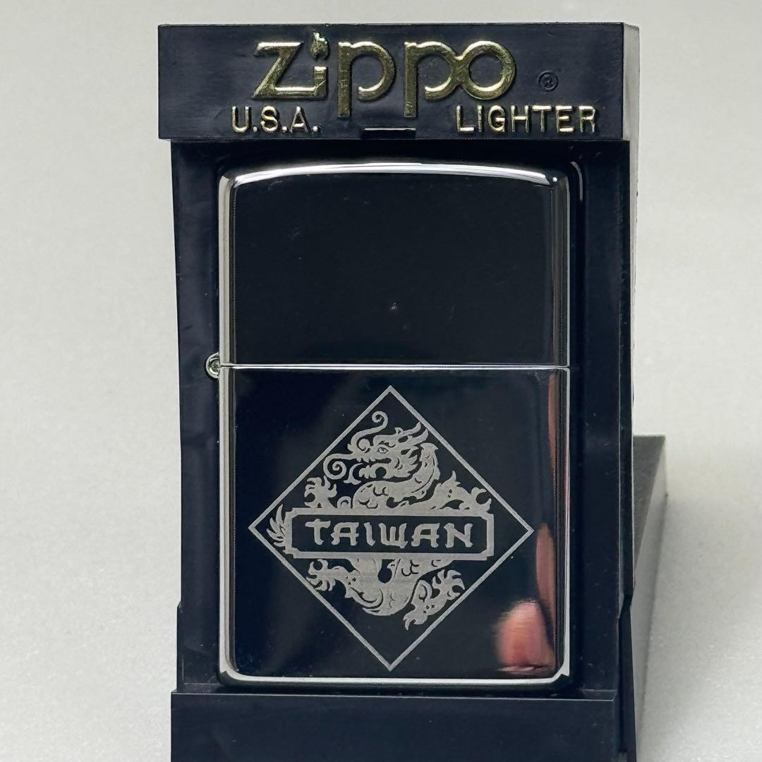 ZIPPO Lighter 2002 Taiwanese Dragon ZIPPO ZIPPO ZIPPO ZIPPO ZIPPO ZIPPO ZIPPO