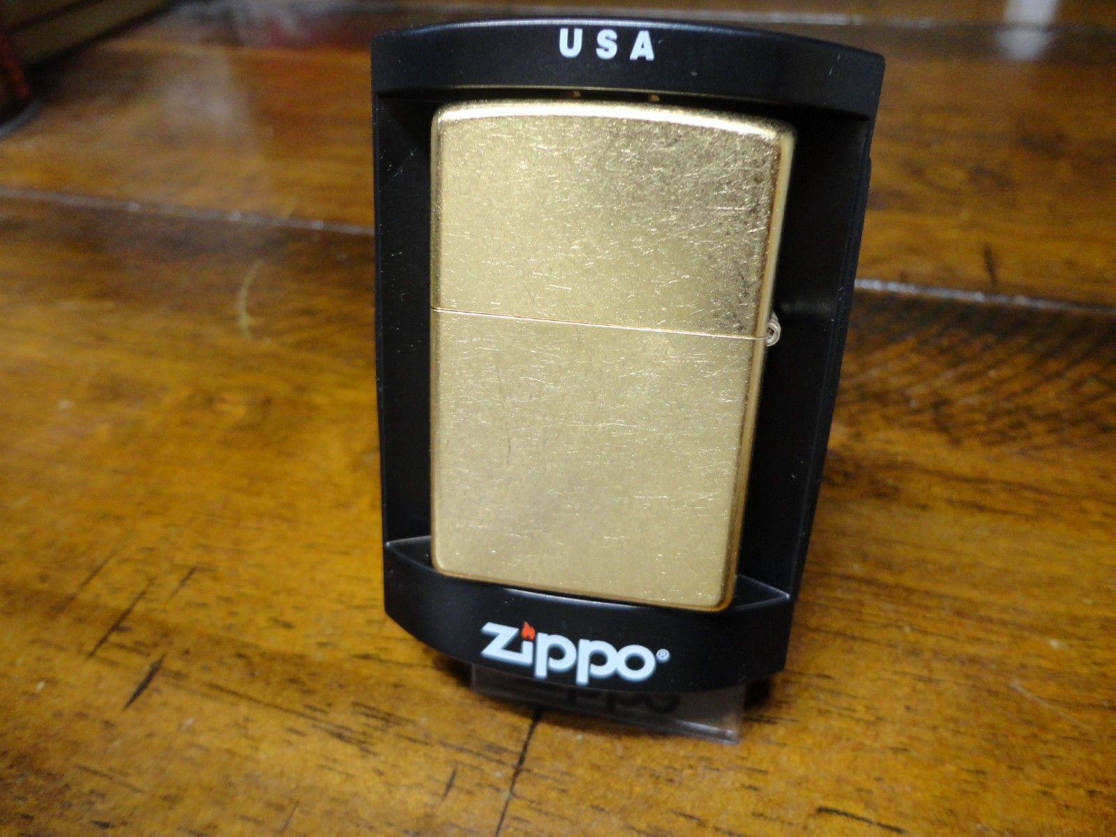 NATIONAL ZIPPO DAY LIMITED EDITION ZIPPO LIGHTER MINT IN BOX 2005