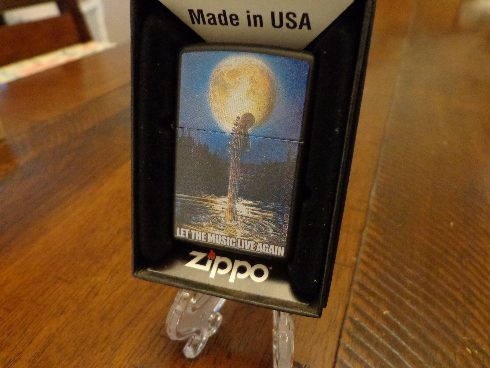 LET THE MUSIC LIVE AGAIN ZIPPO LIGHTER MINT IN BOX 2008