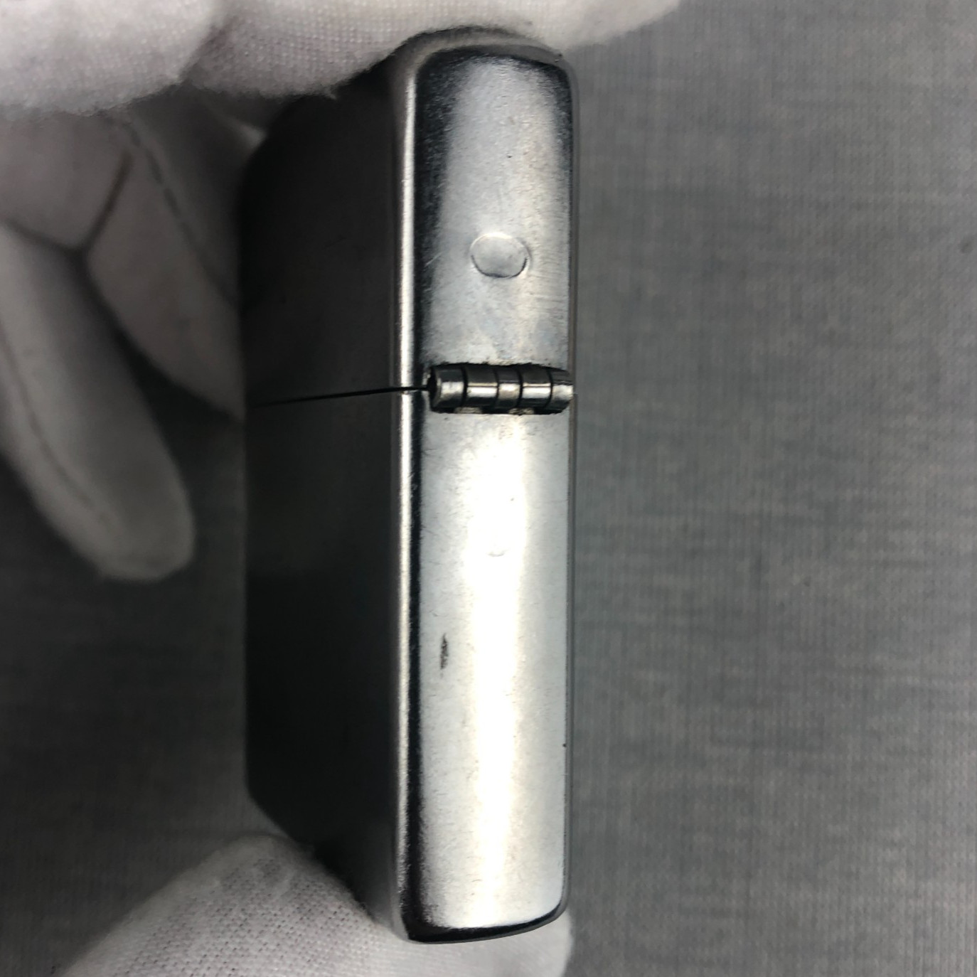 Zippo Lighter Classic Brushed Chrome Base model Refillable Windproof 2015 Sparks