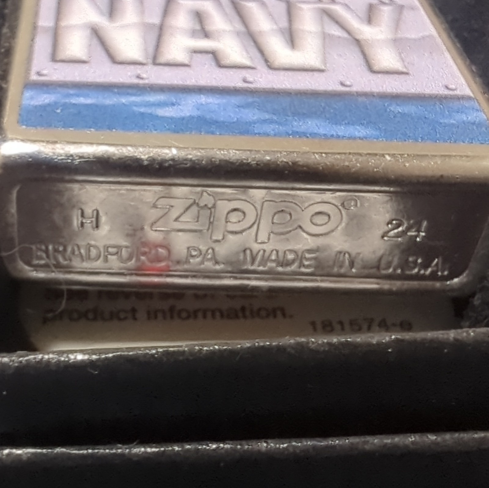 Zippo „America’s Navy“ U.S. Navy Design Lighter Bradford PA Made in U.S.A.