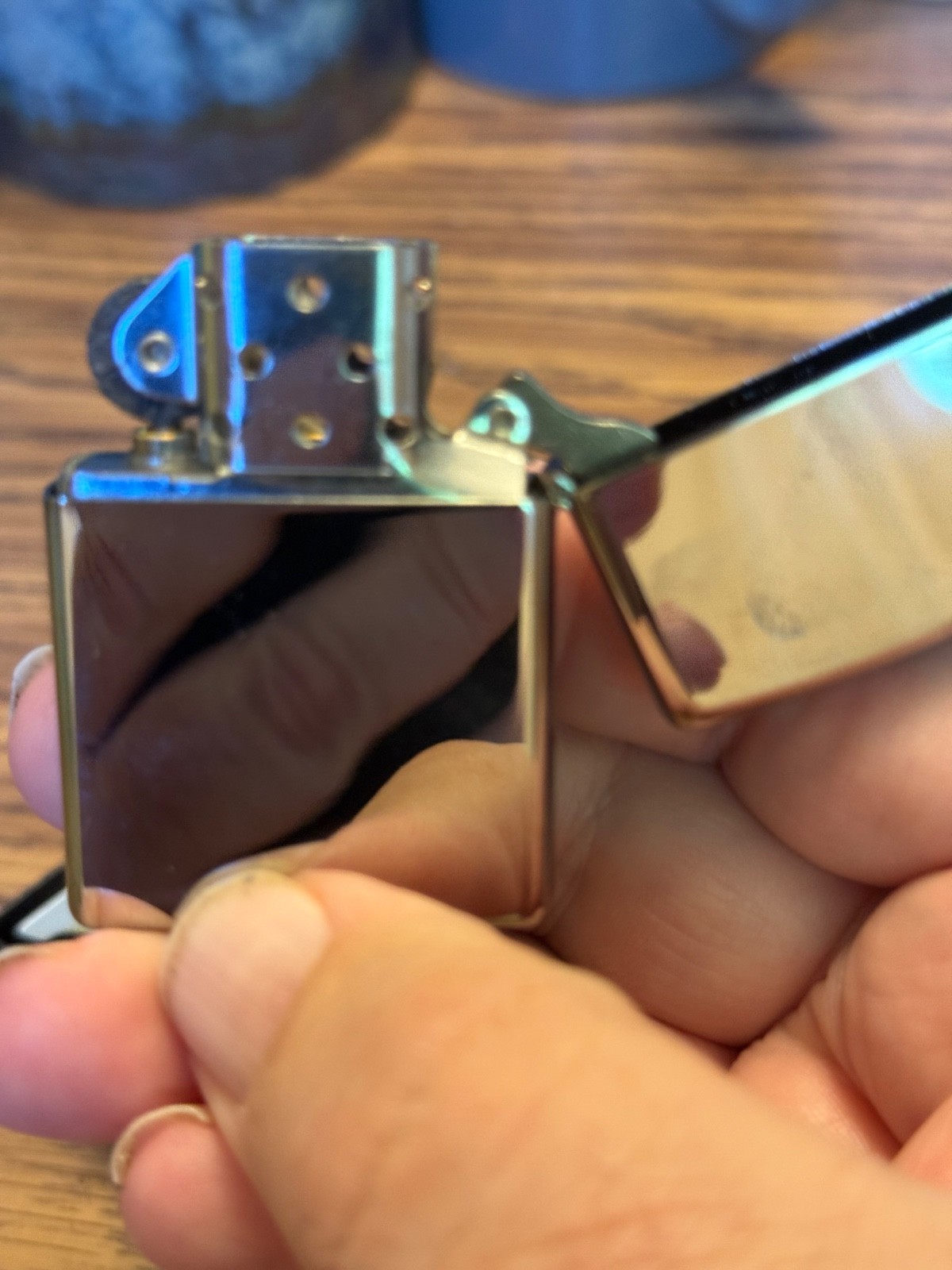 Zippo High Polish Chrome Lighter