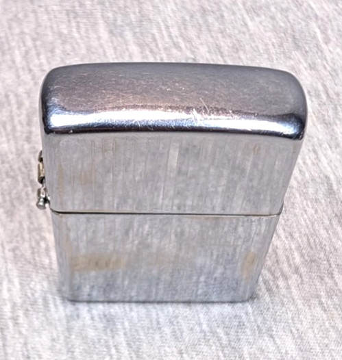 1984 Vertical Stripe Pinstripe Zippo Lighter Non Engraved P/R