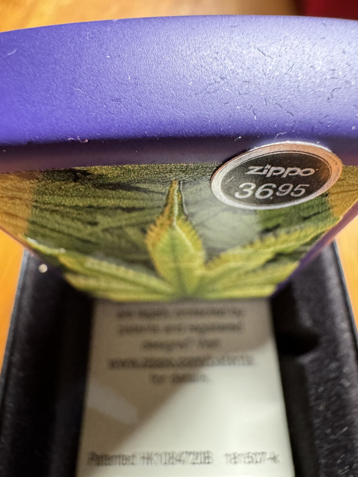 Zippo Cannabis Textured Print on Purple Matte Lighter – 49790 – New