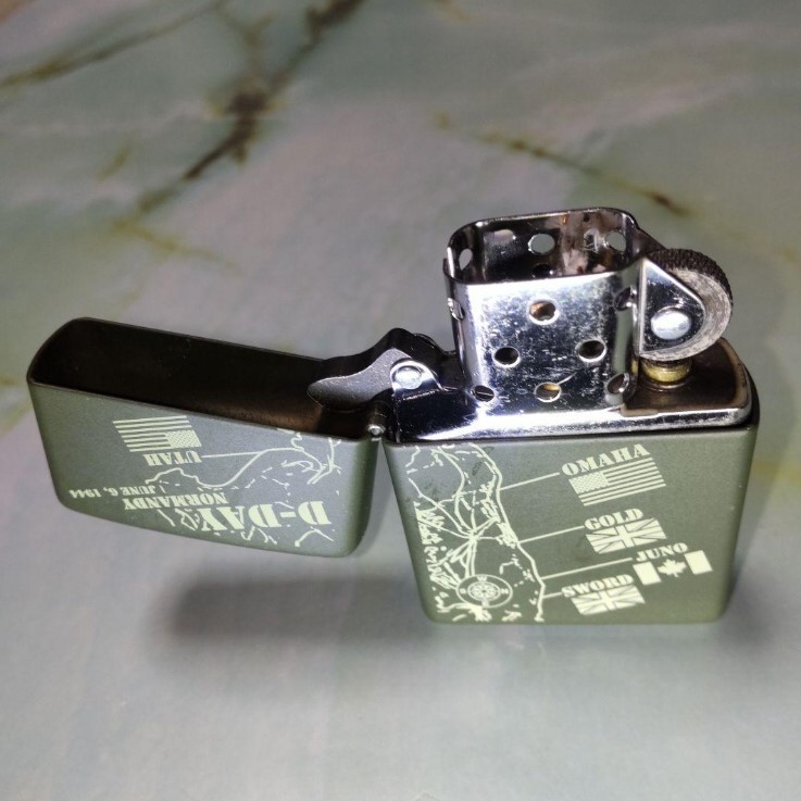 Zippo oil Lighter 【D−DAY】 Front Processing Khaki Made in 2015 Dark green New