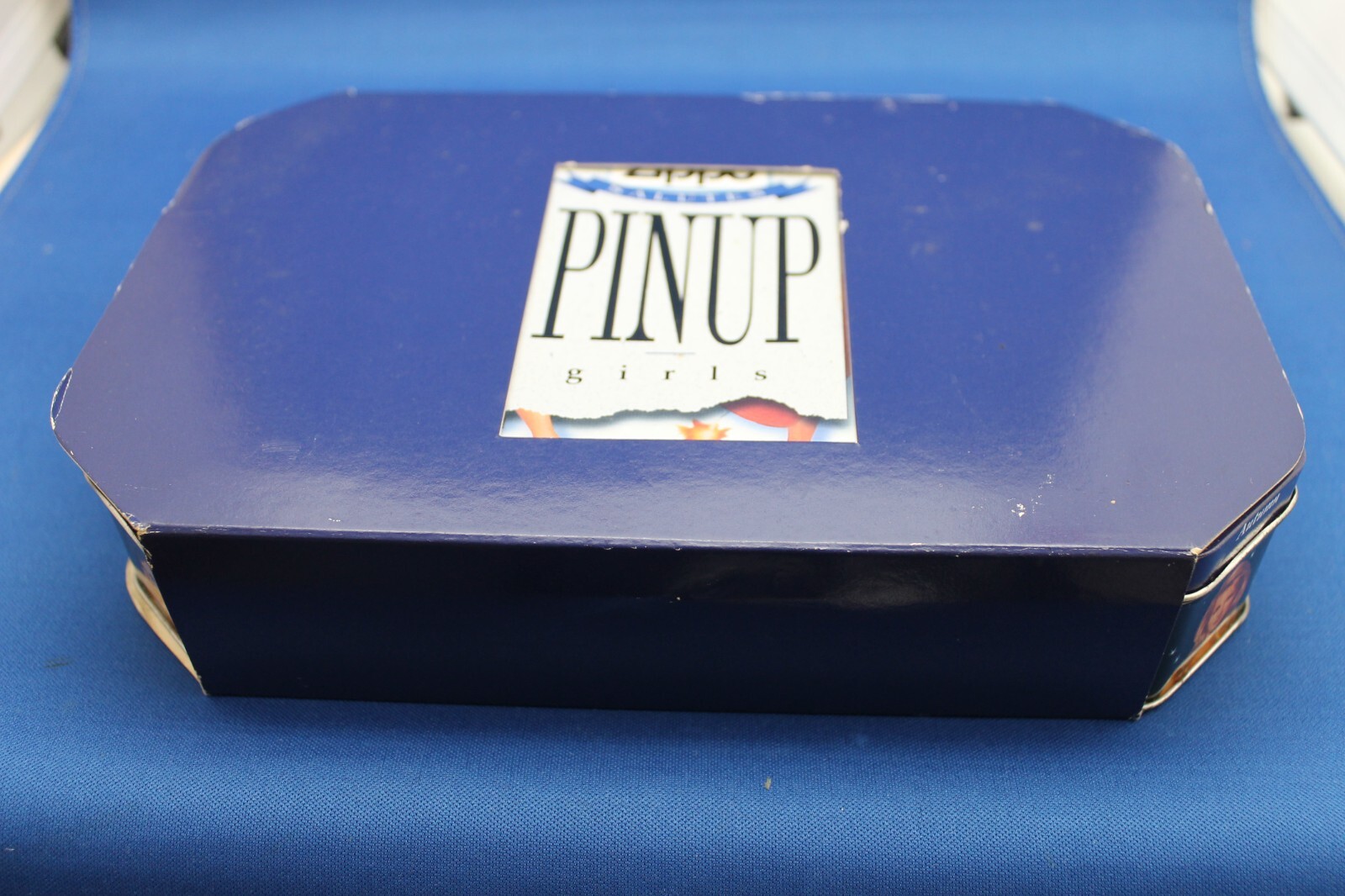 ZIPPO 1996 ZIPPO SALUTES PINUP GIRLS. Limited Edition 4 lighter Set In Tin. NEW.
