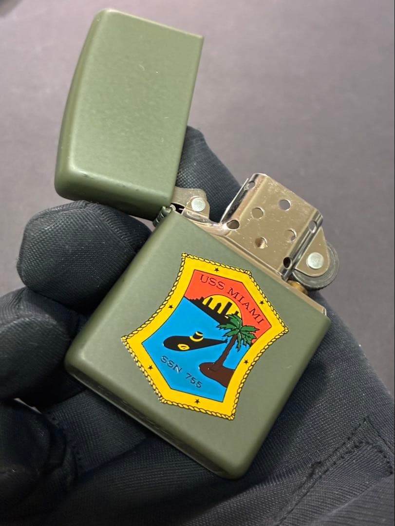 Zippo USS MINAMI SSN 755 Khaki 2004 Lighter