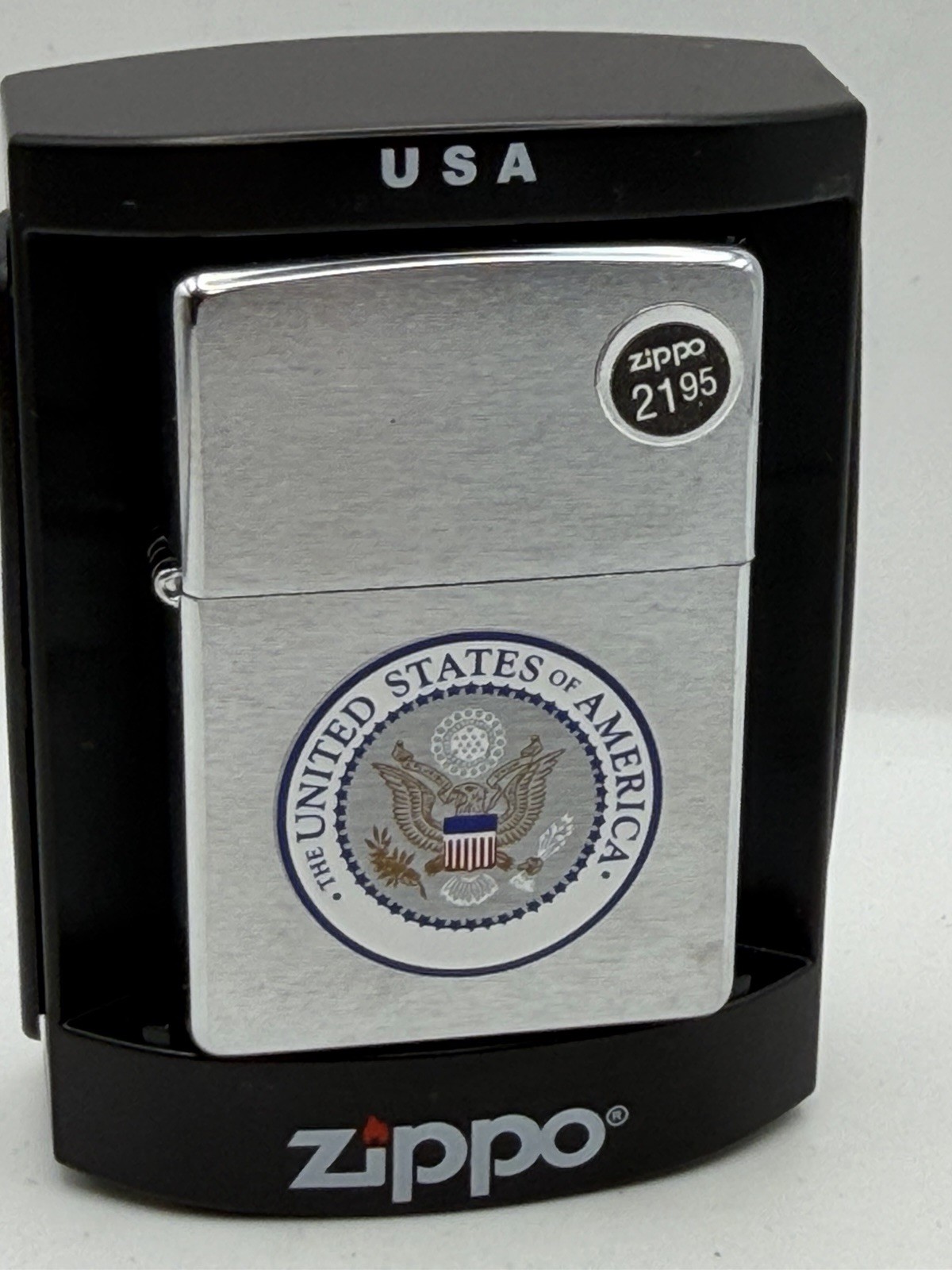 Vintage 2007 United States Of America Seal Chrome Zippo Lighter NEW B36