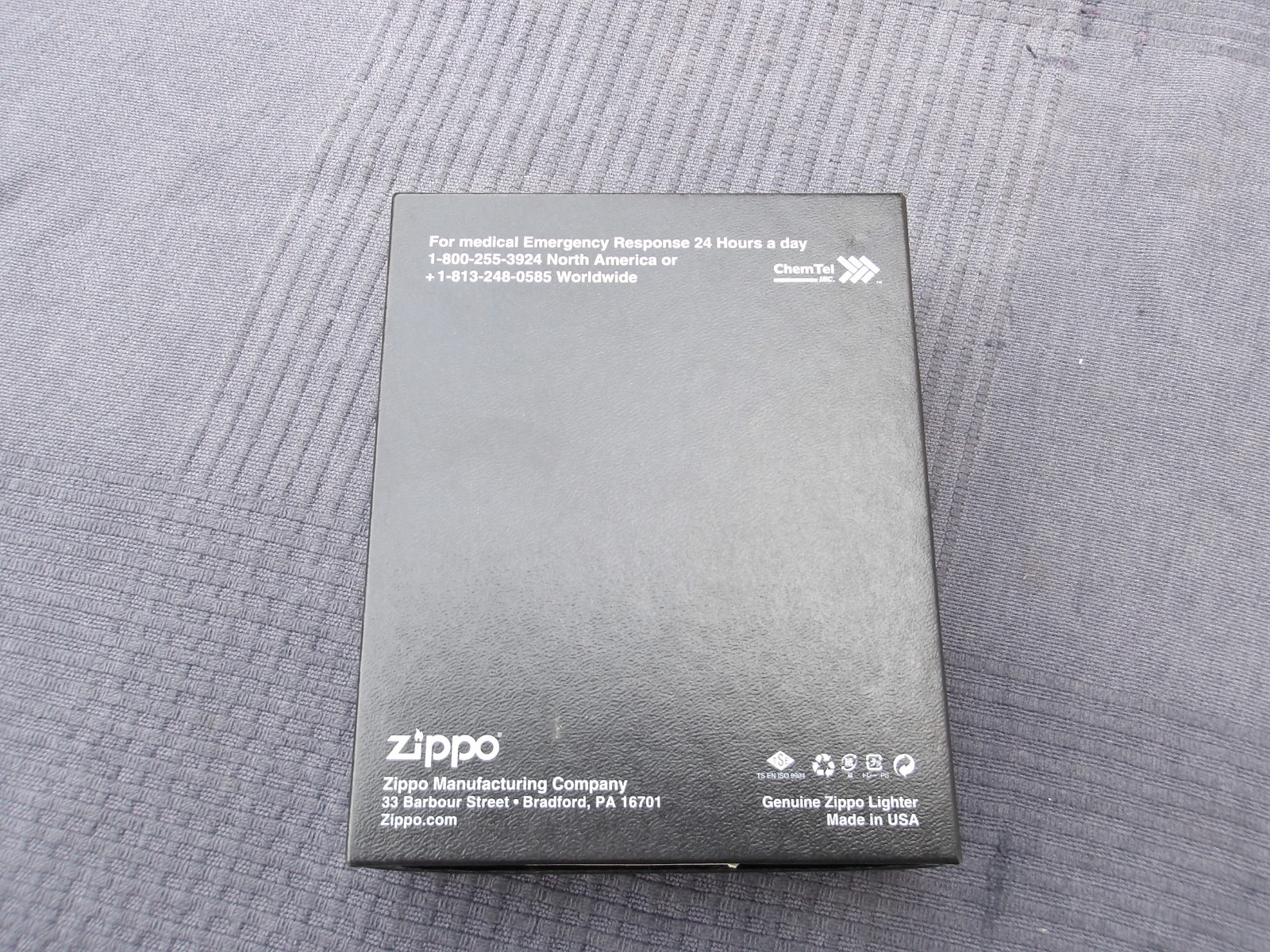 ZIPPO Gift Set Slimline Brushed Chrome Lighter, Fuel & Flints + Presentation Box