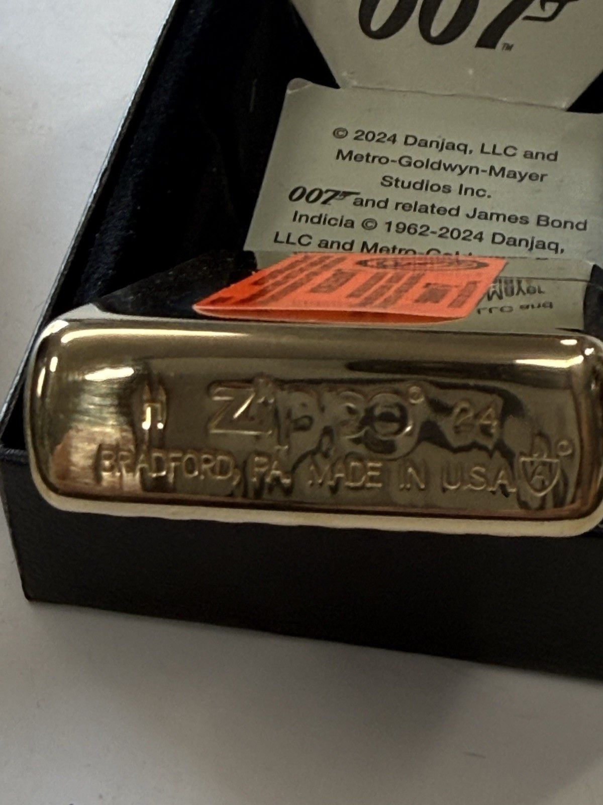 ZIPPO 2024 JAMES BOND 007 GOLDFINGER BRASS ARMOR LIGHTER SEALED IN BOX G251