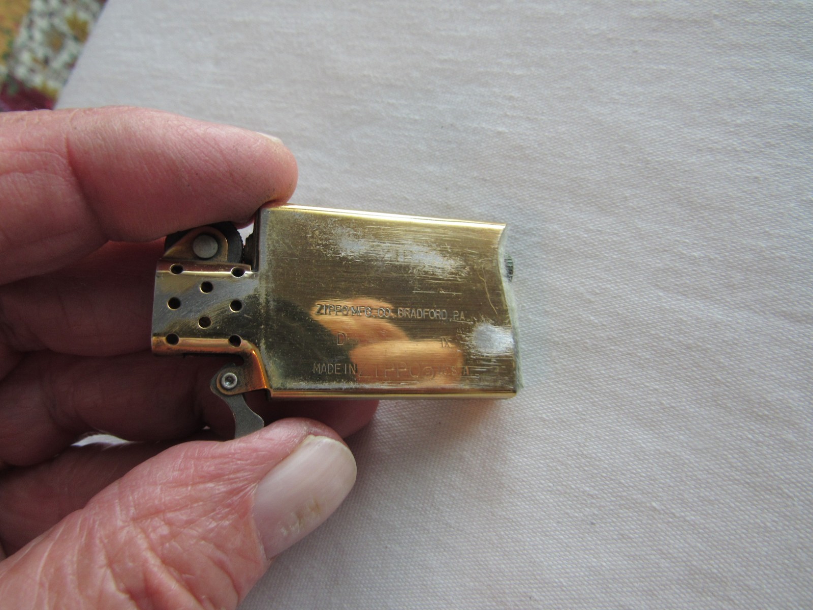 Vintage Pre-Owned Zippo Slim Solid Brass Cigarette Lighter Monogrammed K VIII