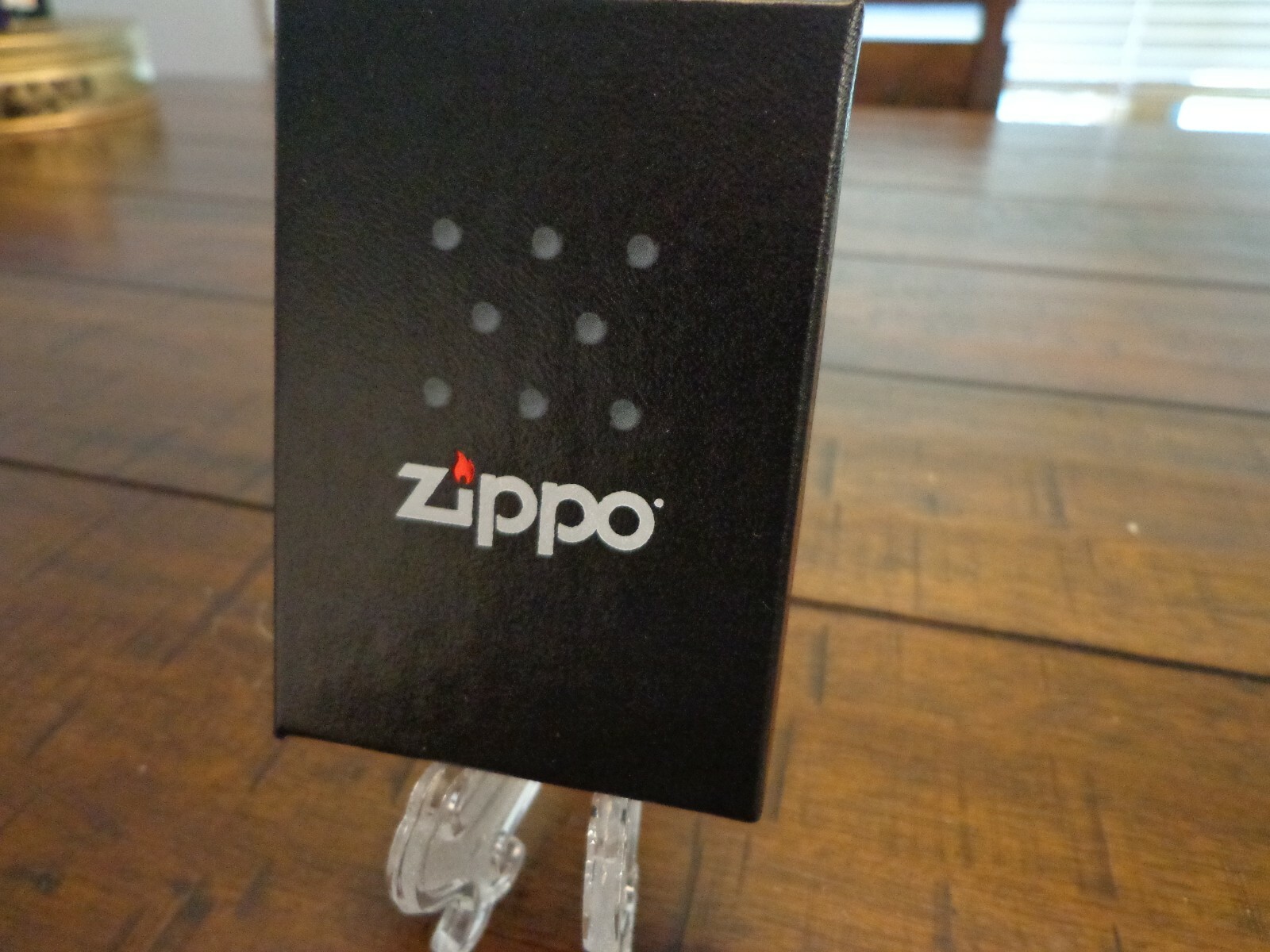 LAB CHOCOLATE LABRADOR RETRIEVER DOG ZIPPO LIGHTER MINT IN BOX