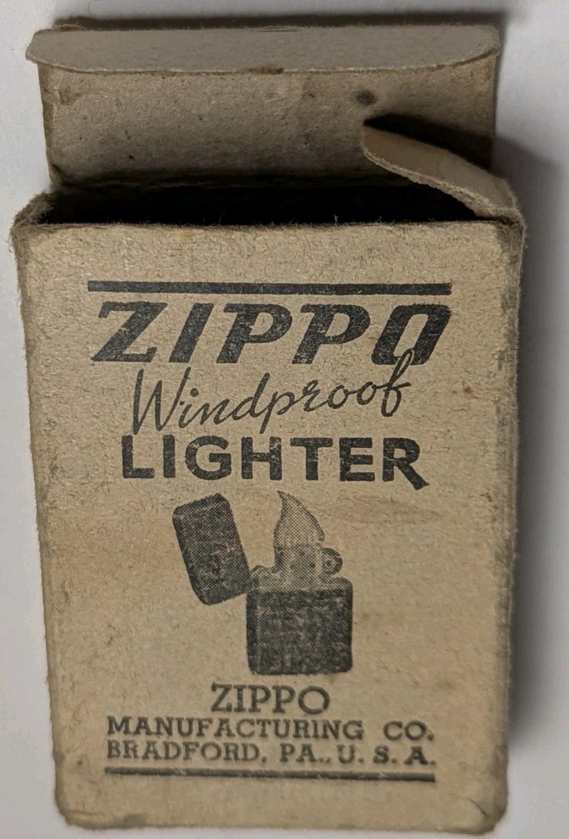 1930s 1940s Zippo Lighter 3 Barrel hinge Black W/ Artwork In early Box