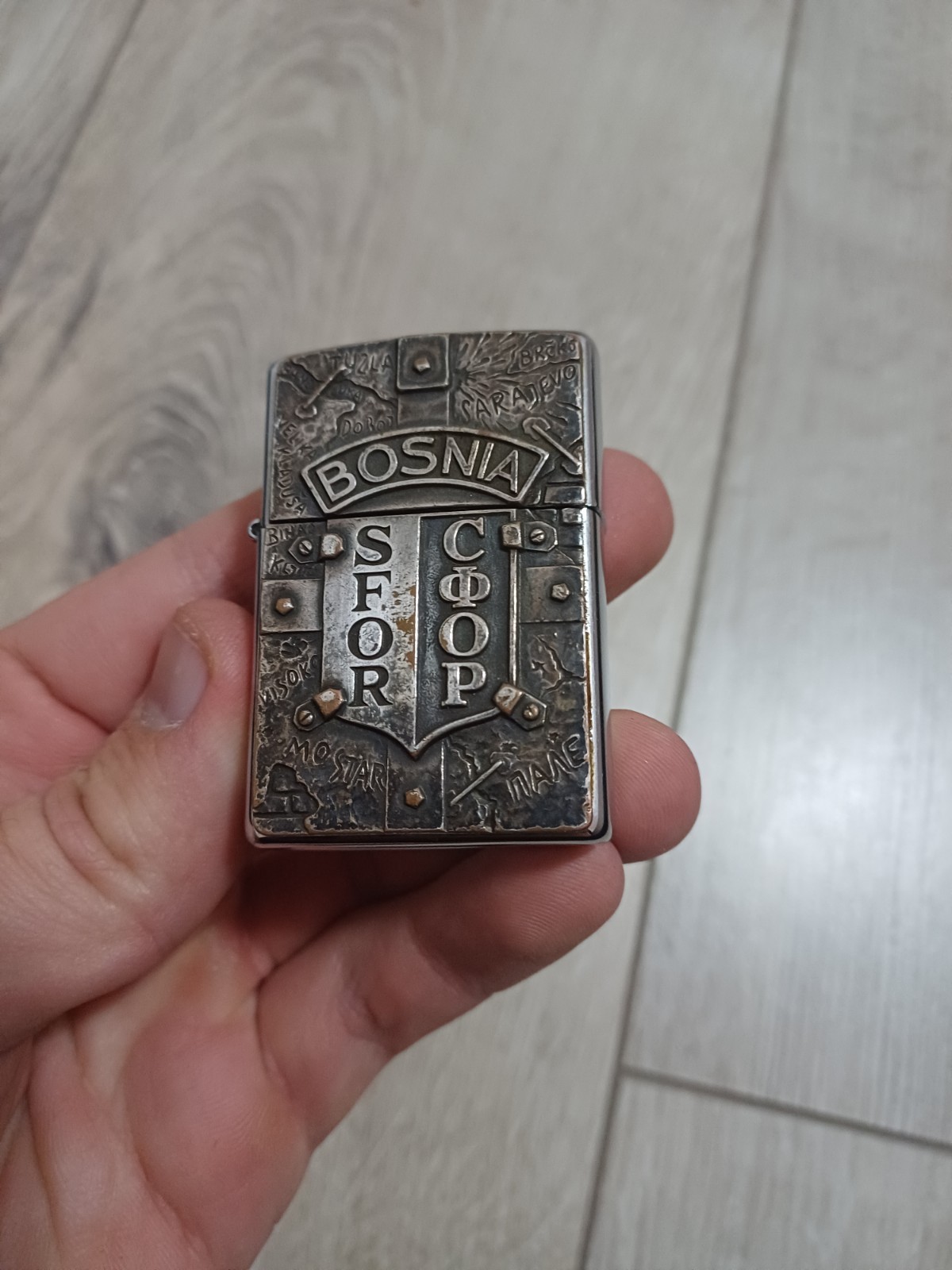 VTG RARE 1996 ZIPPO LIGHTER NATO MILITARY SFOR FORCE BOSNIA LOGO EMBLEM SMOKING