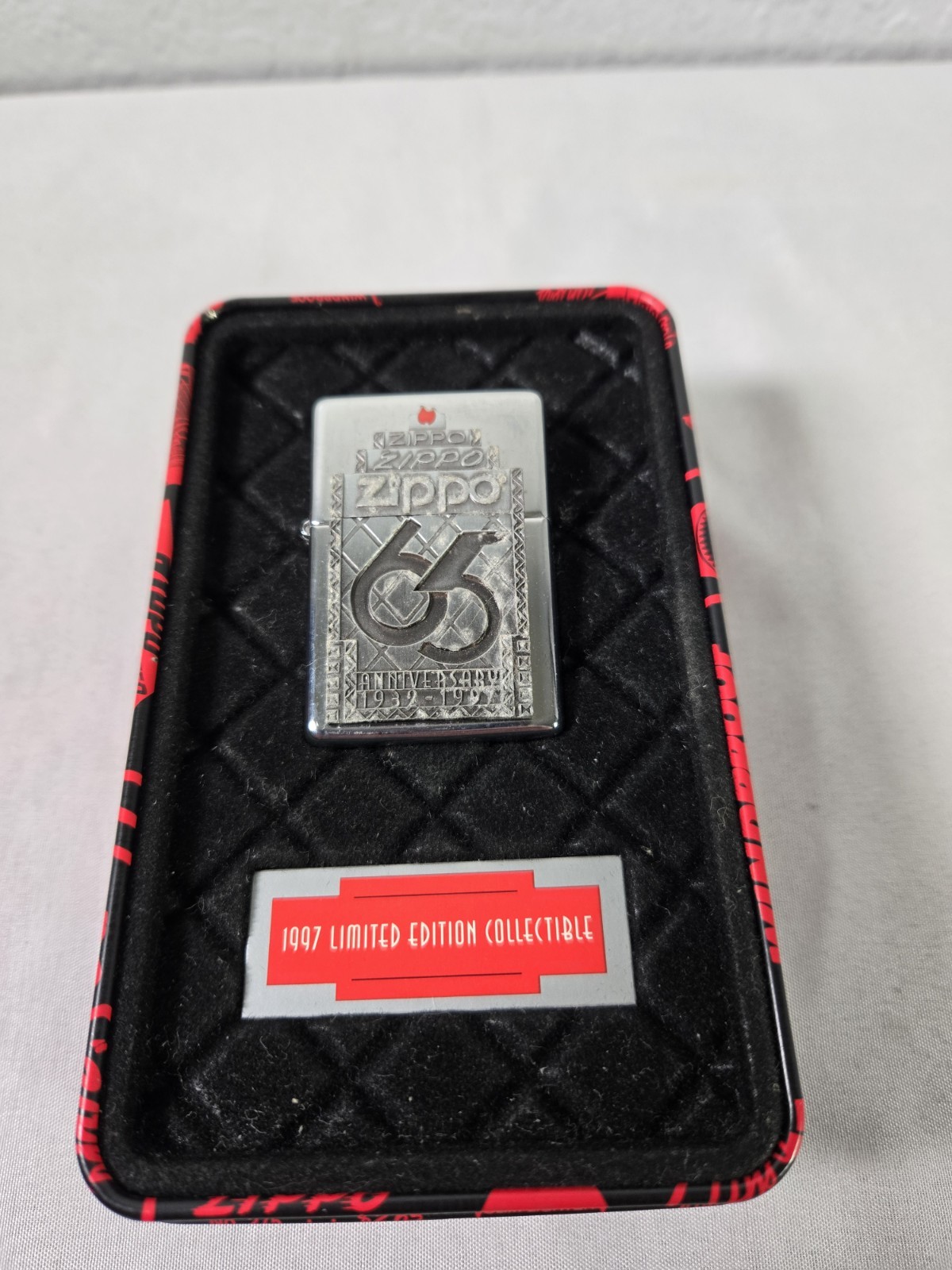 VTG Zippo In Case 65th Anniversary 1932-1997 Unused