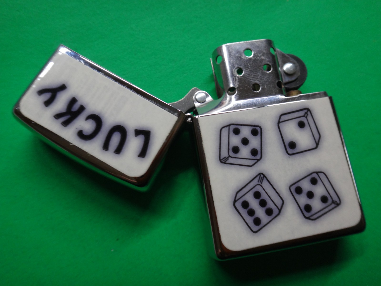 Year 2013 Polished Chrome Zippo Lighter LUCKY and 4 DICES Sticker