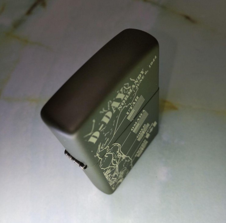 Zippo oil Lighter 【D−DAY】 Front Processing Khaki Made in 2015 Dark green New