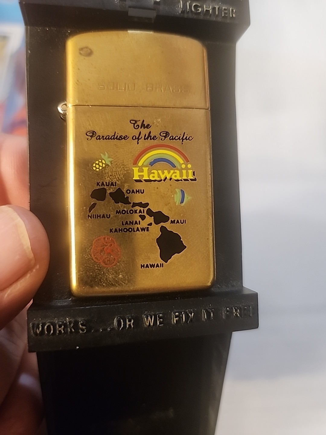 Vintage ZIPPO Hawaiian Islands SOLID BRASS Lighter with Box 1932 – 1985 NICE