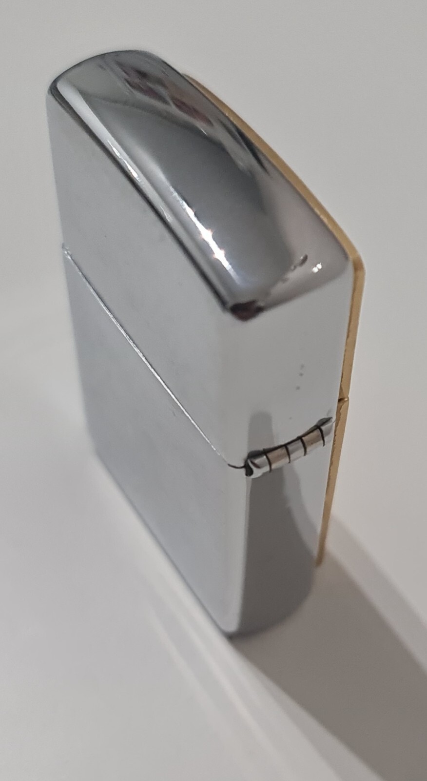 ZIPPO GOLD ANODIZED ALUMINUM – 01 – NEW – VERY RARE !!!