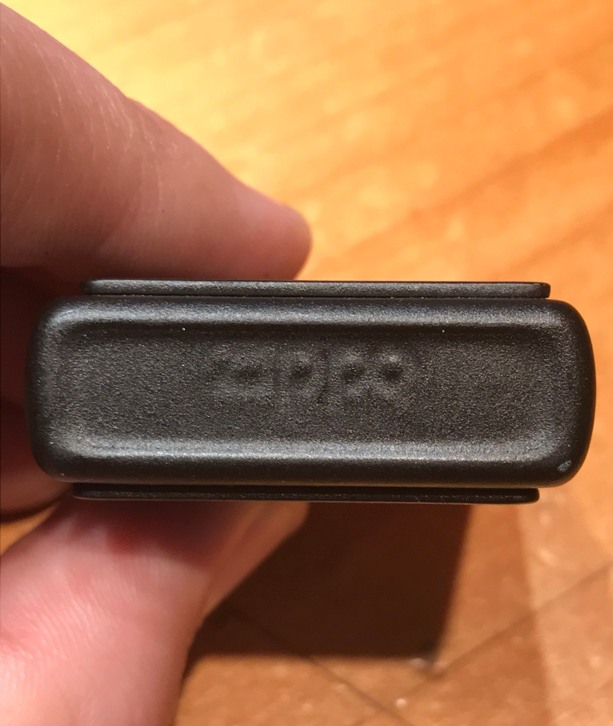 VINTAGE MARLBRO RED ROOF ZIPPO CIGARETTE LIGHTER MADE IN BRADFORD PA. U.S.A!!!