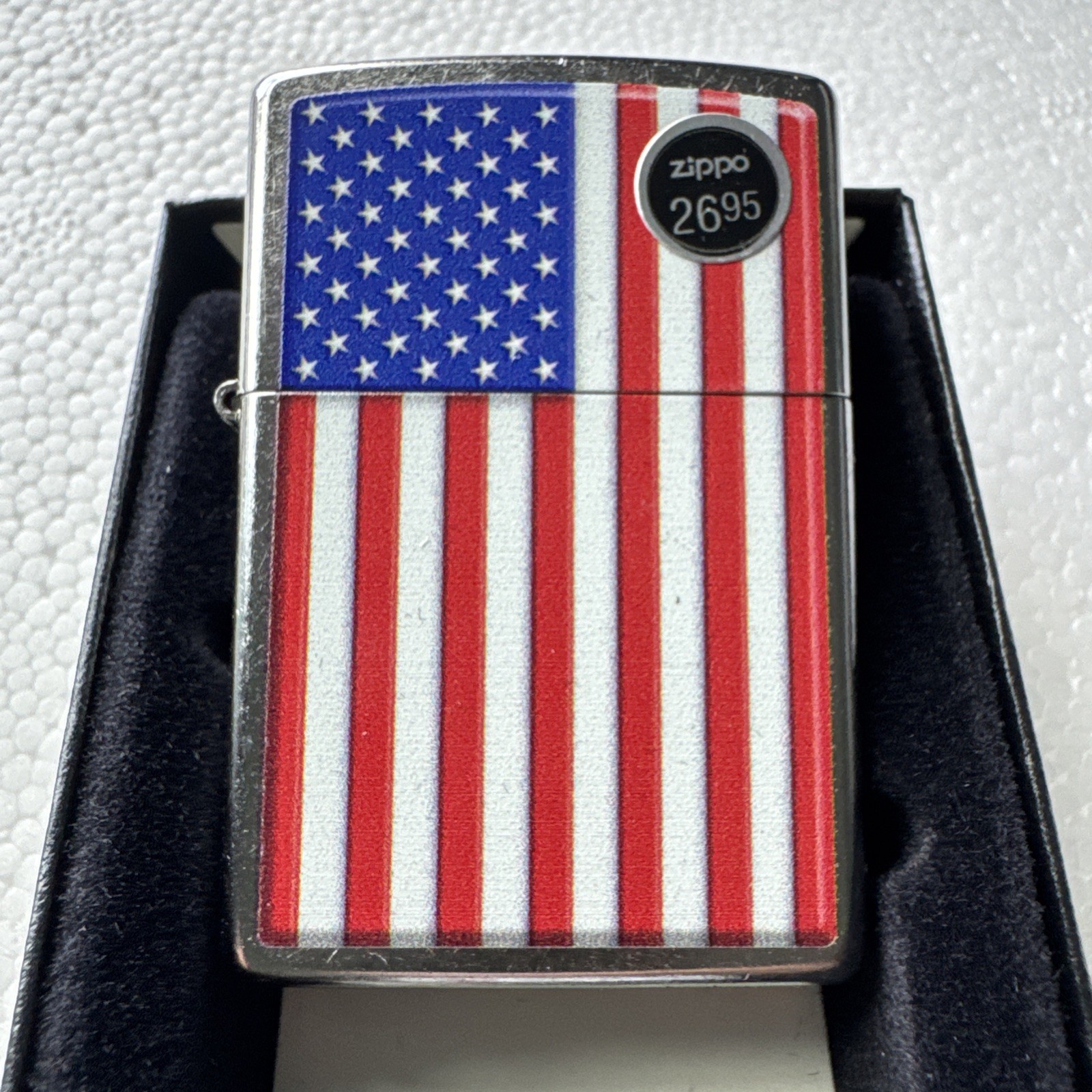 Zippo Lighter United States Flag Patriotic – 29722 – Red White Blue – New